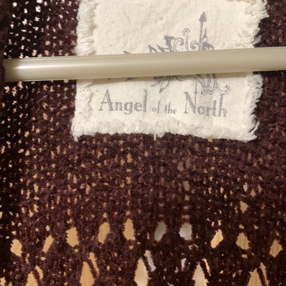 Sweater - Picture 3 of 3